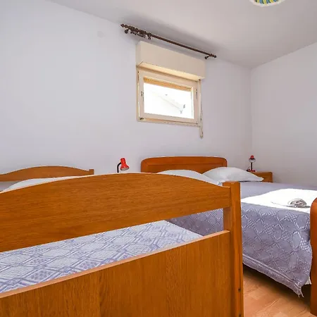 Vinka Lägenhet Trogir