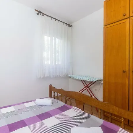 Vinka Lägenhet Trogir